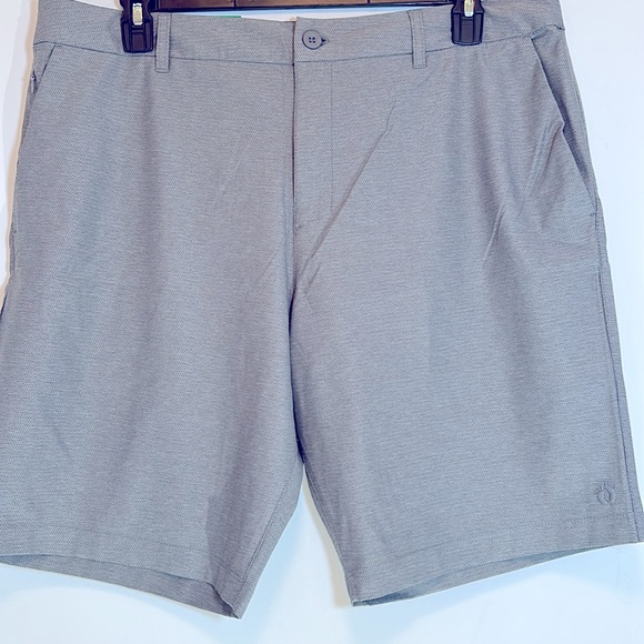 HANG TEN Men's Hybrid Grey Stretch Quick Dry Shorts 38 waist NWT - Picture 2 of 8